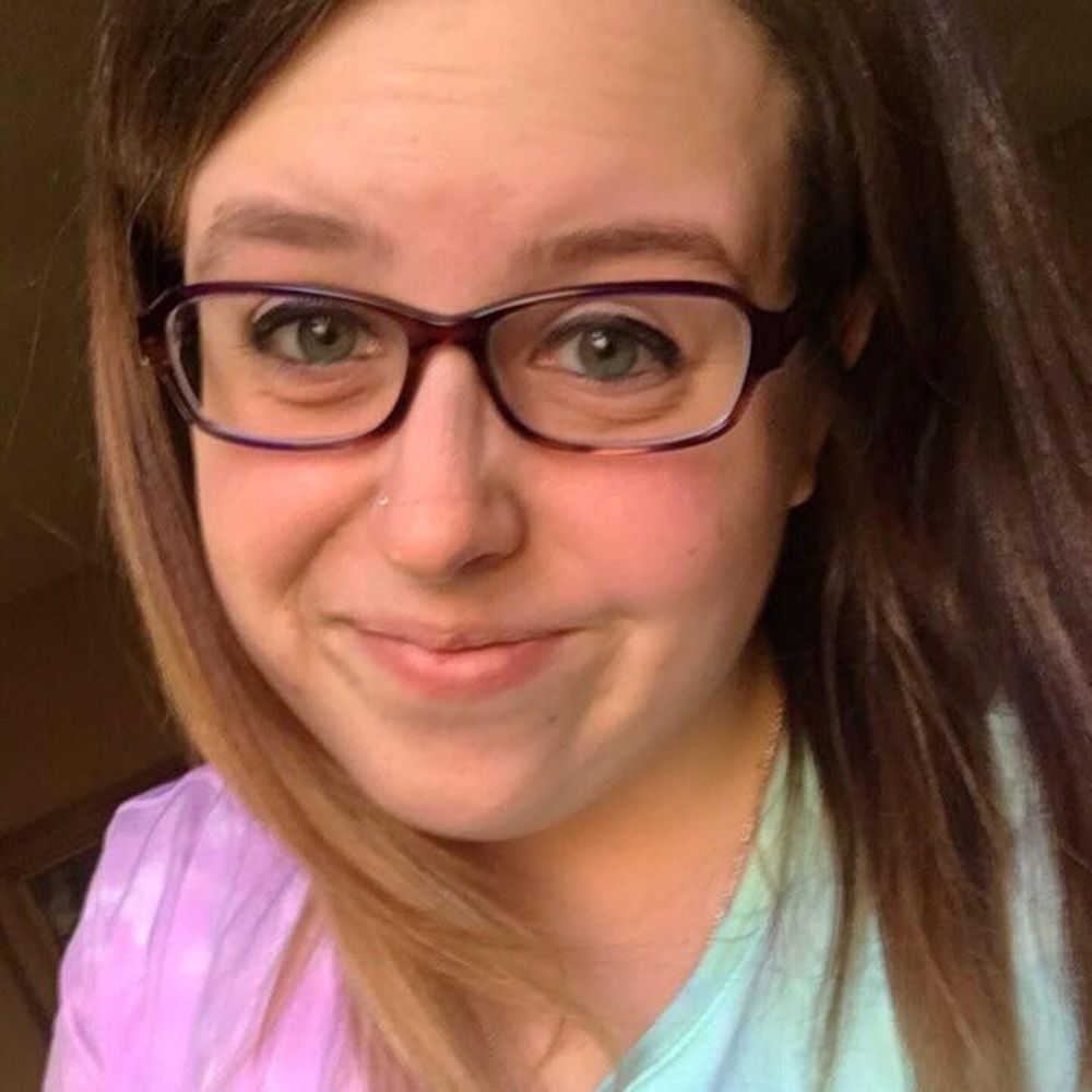 Meet your Posher, Olivia